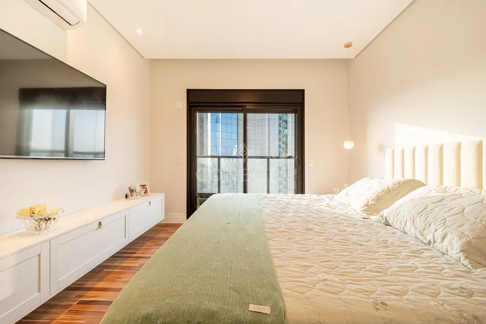 Apartamento, 3 quartos, 281 m² - Foto 1