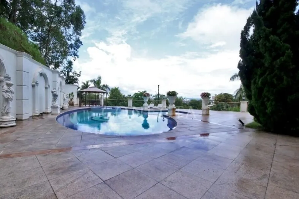 Casa, 6 quartos, 1665 m² - Foto 3