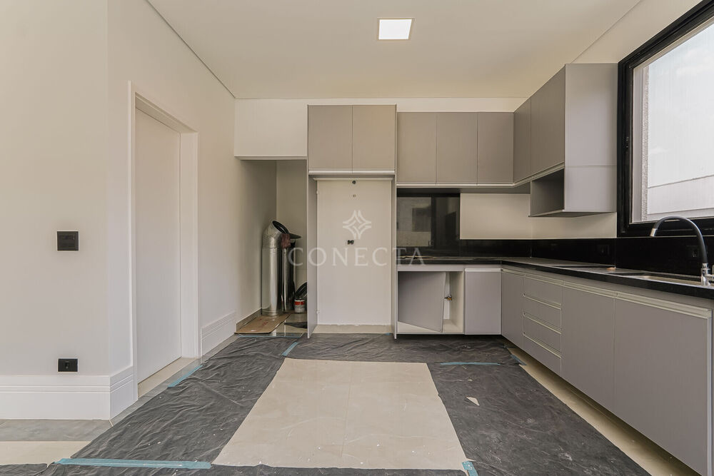 Casa, 4 quartos, 195 m² - Foto 2