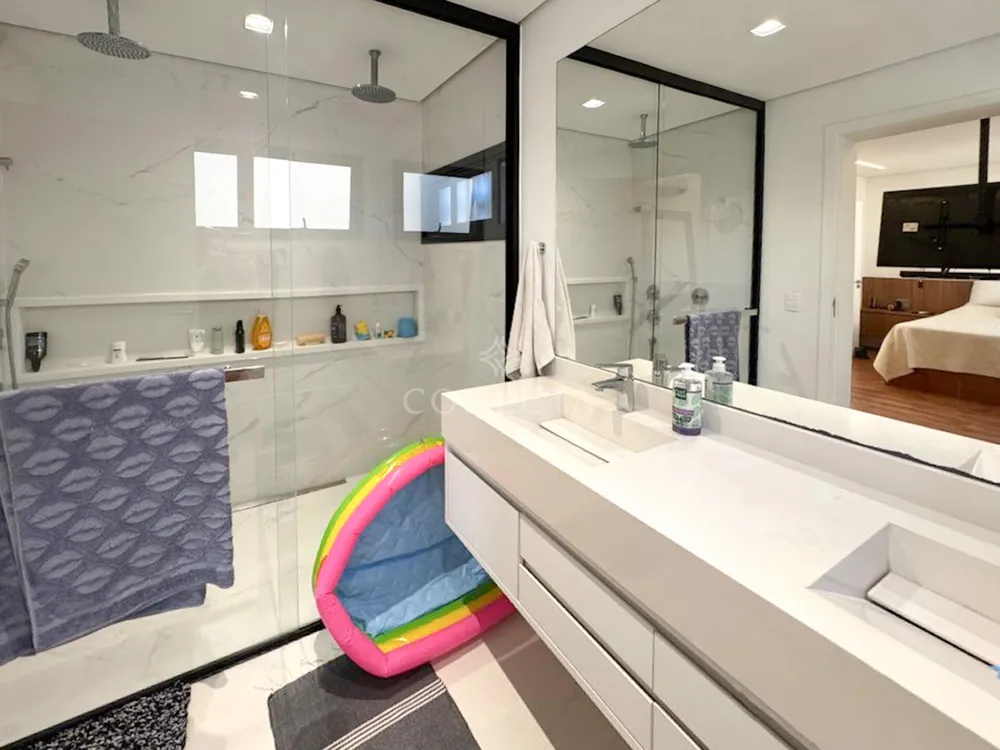 Casa, 4 quartos, 270 m² - Foto 2