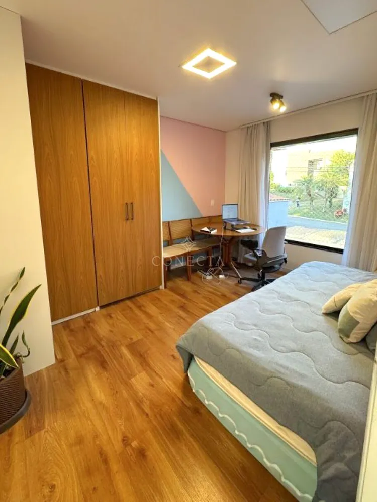 Casa, 4 quartos, 270 m² - Foto 4