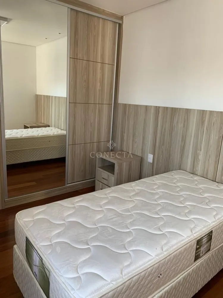 Apartamento, 3 quartos, 235 m² - Foto 2