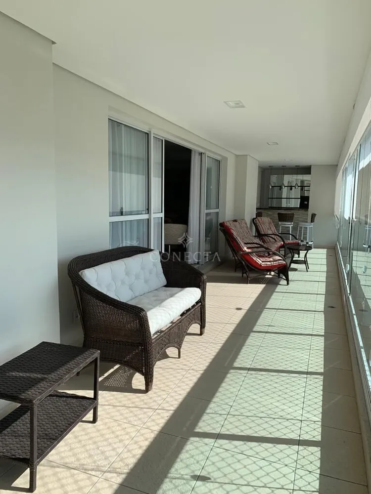 Apartamento, 3 quartos, 235 m² - Foto 4