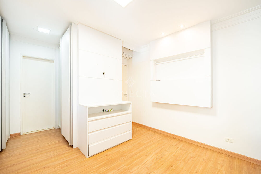 Casa para alugar com 4 quartos, 353m² - Foto 16
