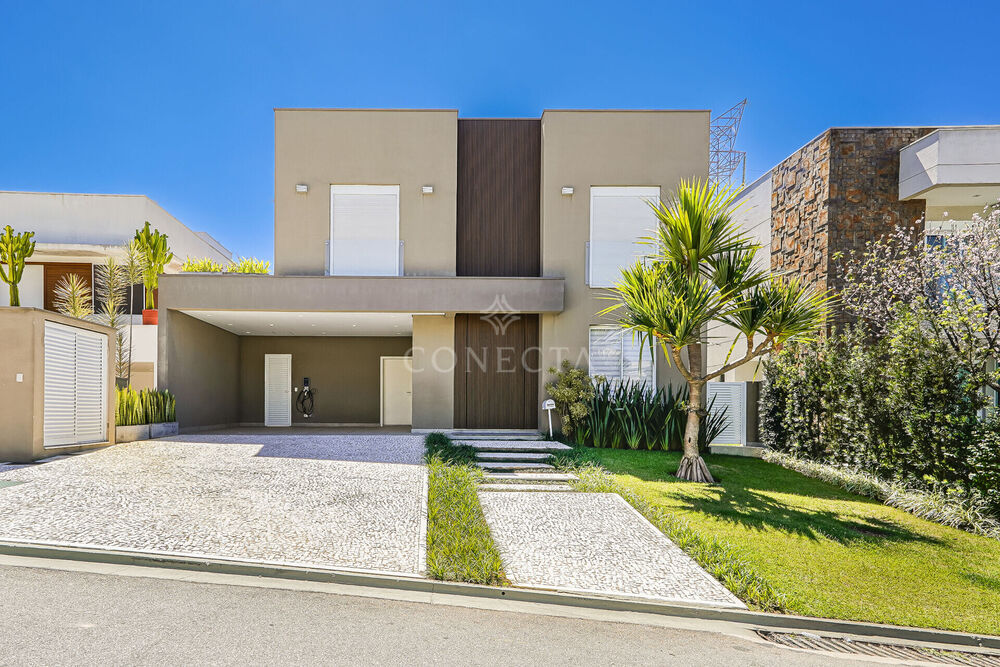 Casa, 4 quartos, 440 m² - Foto 1