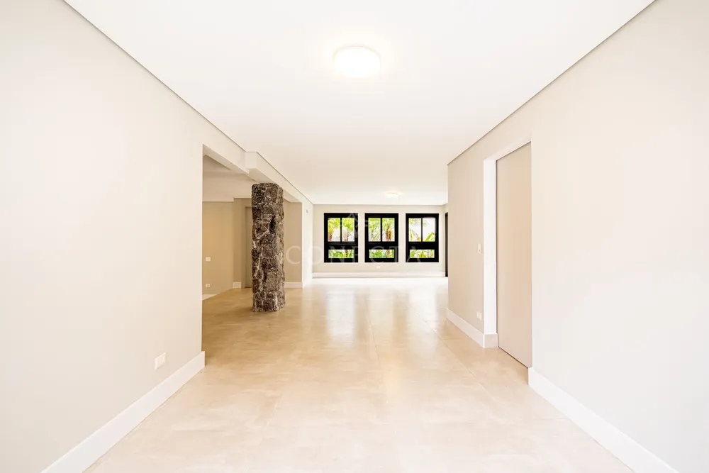 Casa, 6 quartos, 602 m² - Foto 1