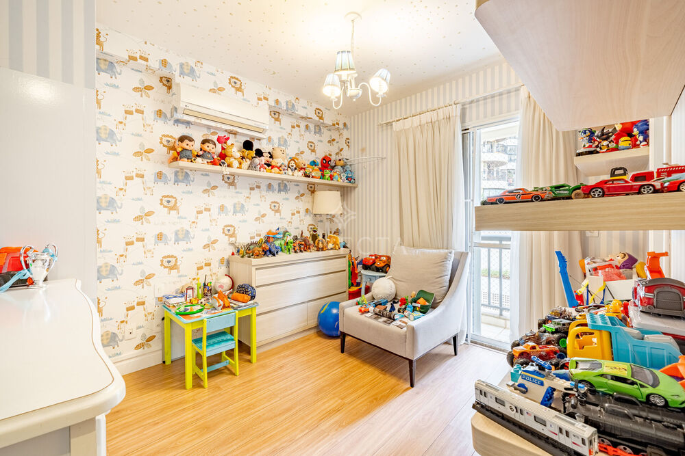 Apartamento, 3 quartos, 170 m² - Foto 1