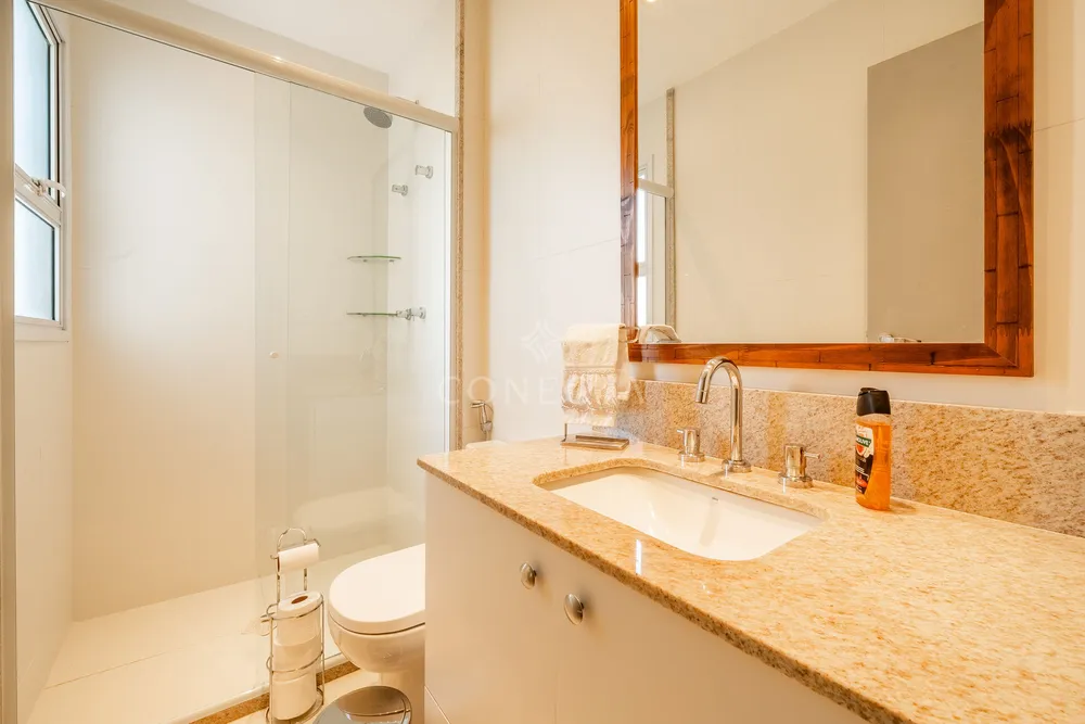 Apartamento, 3 quartos, 202 m² - Foto 2