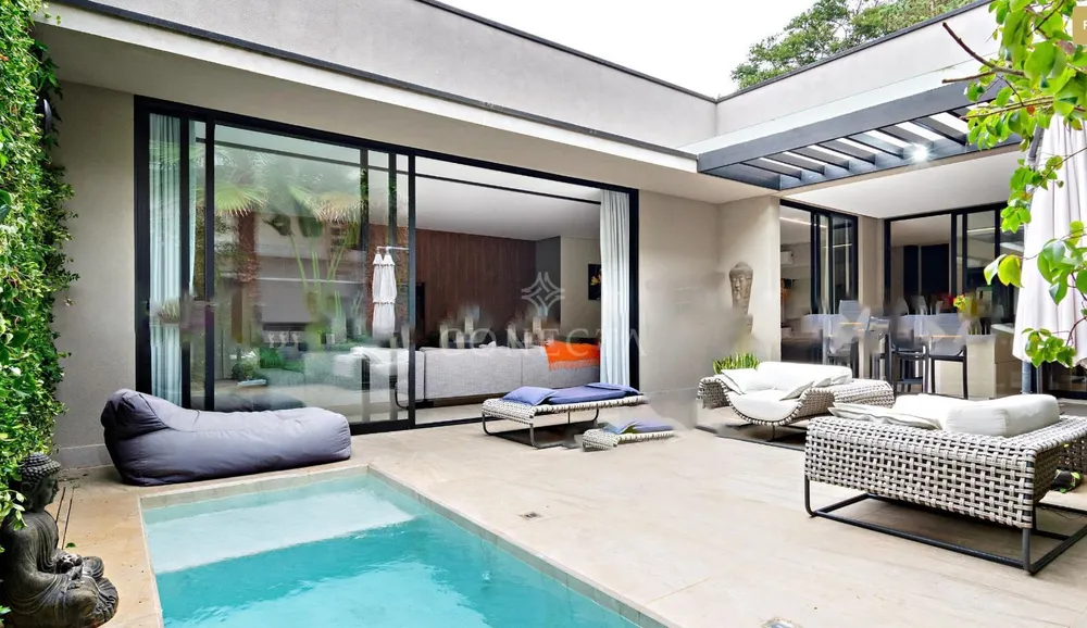 Casa, 3 quartos, 320 m² - Foto 1