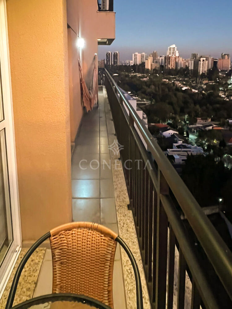 Apartamento à venda com 3 quartos, 180m² - Foto 4
