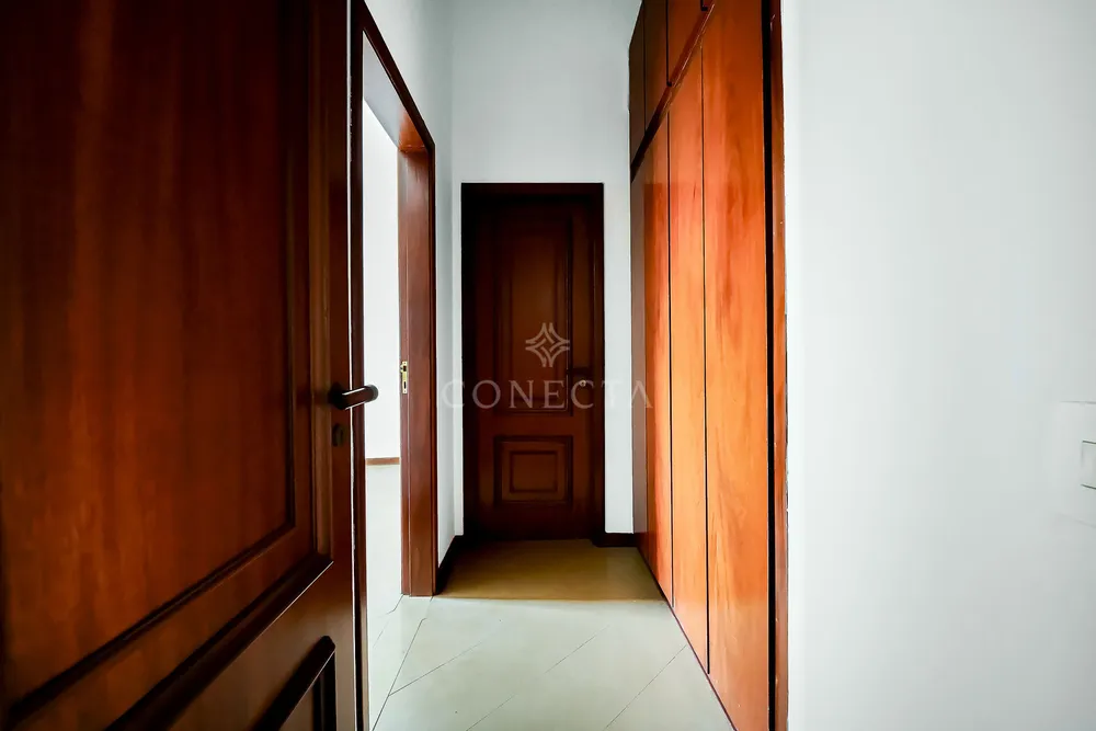 Casa, 4 quartos, 486 m² - Foto 1