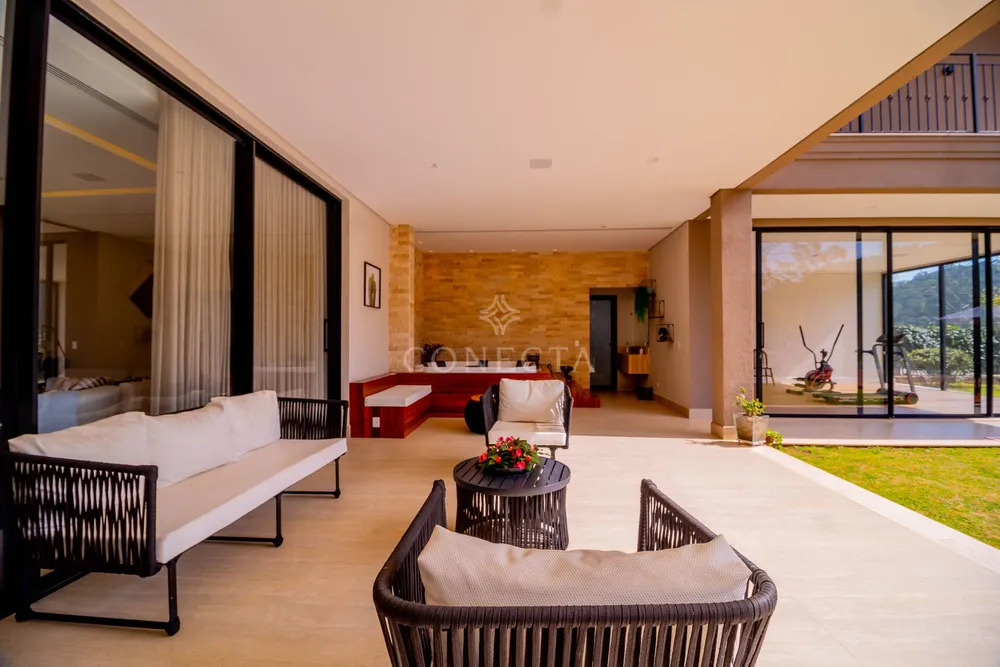 Casa, 5 quartos, 1000 m² - Foto 4