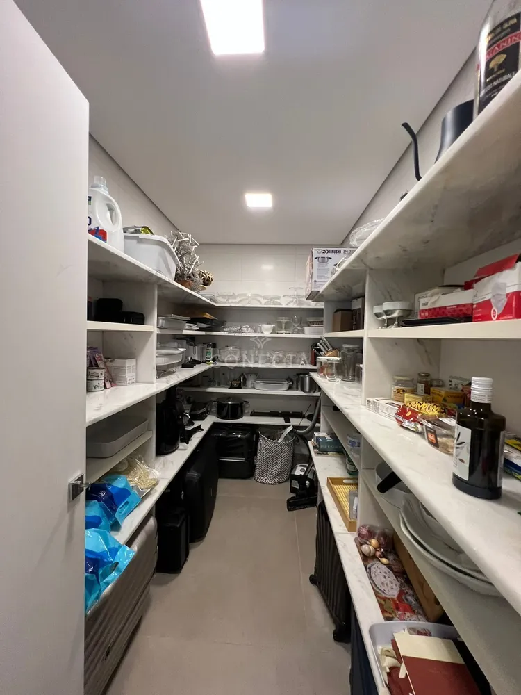 Casa, 5 quartos, 598 m² - Foto 2