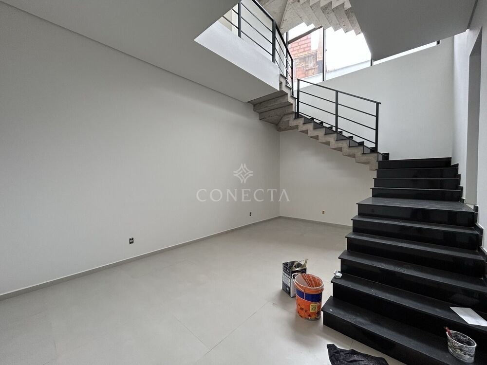 Casa à venda com 4 quartos, 362m² - Foto 4