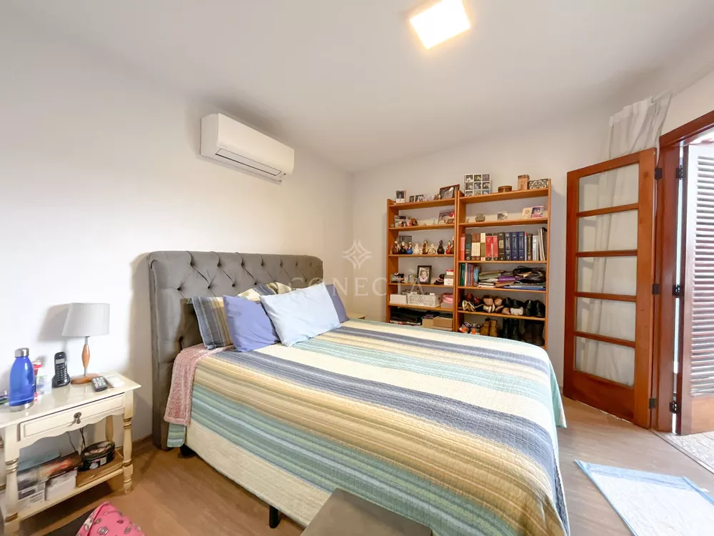 Casa, 4 quartos, 302 m² - Foto 4