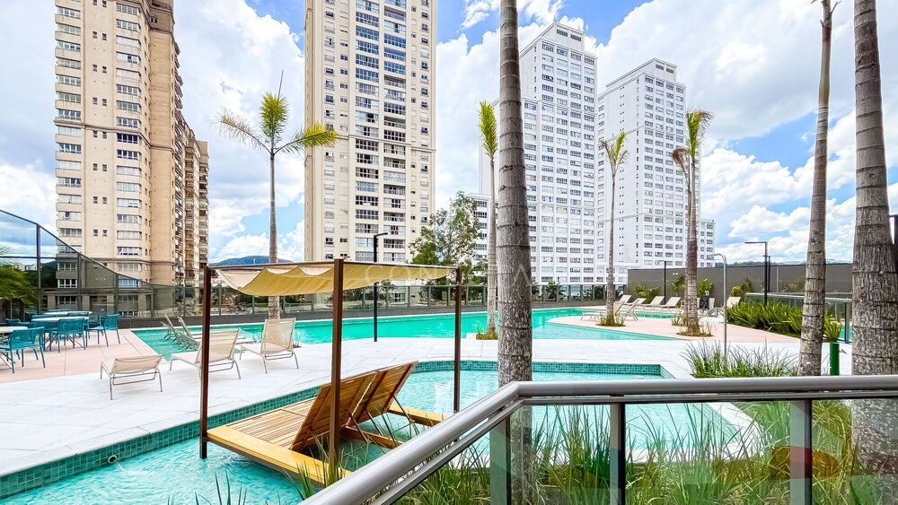 Apartamento à venda com 3 quartos, 123m² - Foto 4