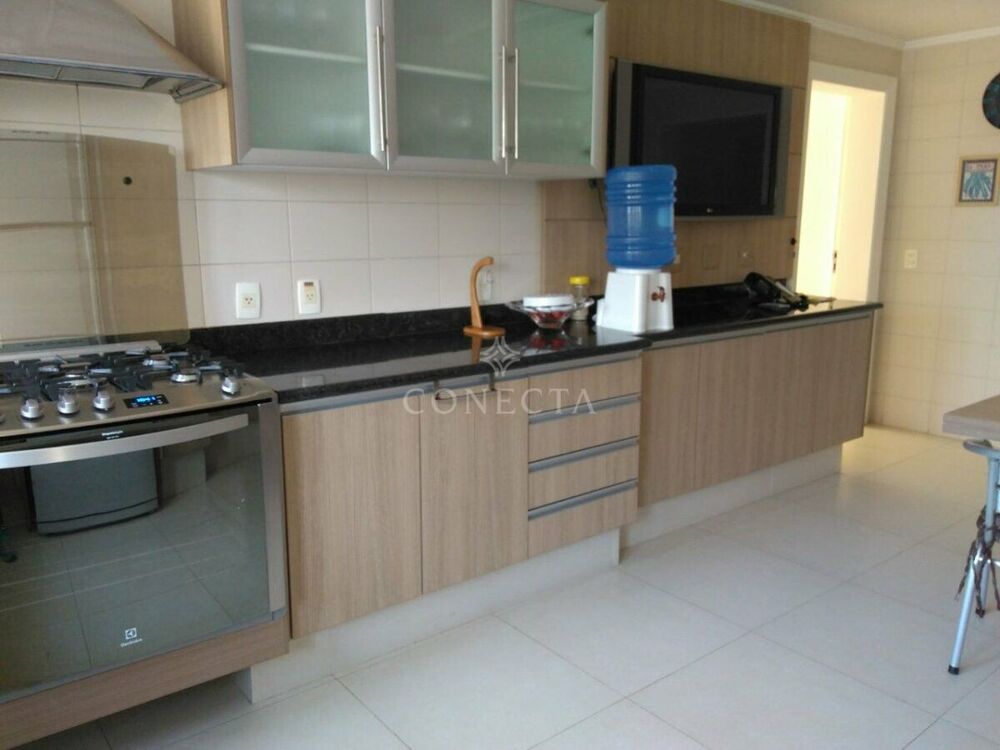Casa, 4 quartos, 1800 m² - Foto 3