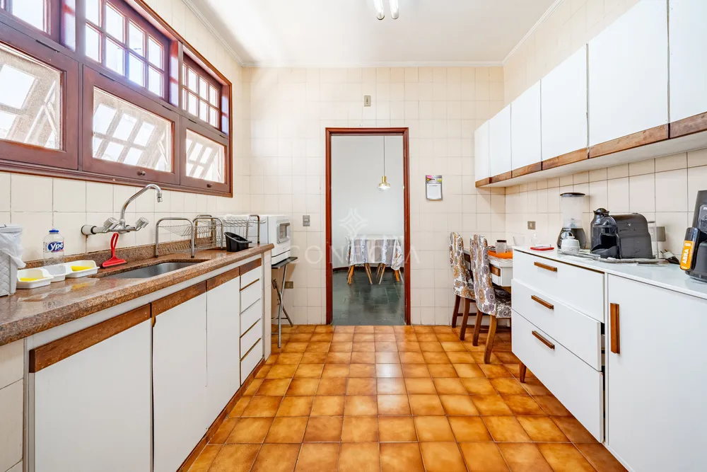Casa, 3 quartos, 300 m² - Foto 1