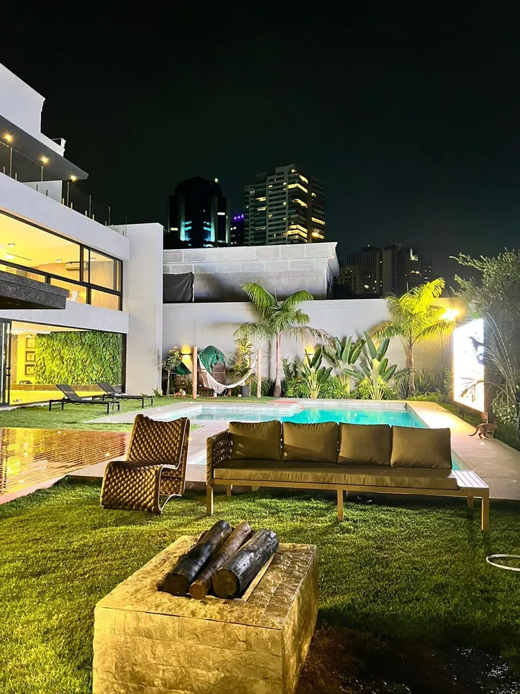 Casa, 5 quartos, 1200 m² - Foto 2