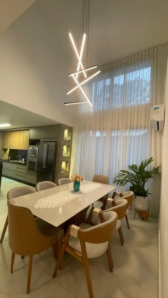 Casa, 4 quartos, 319 m² - Foto 3
