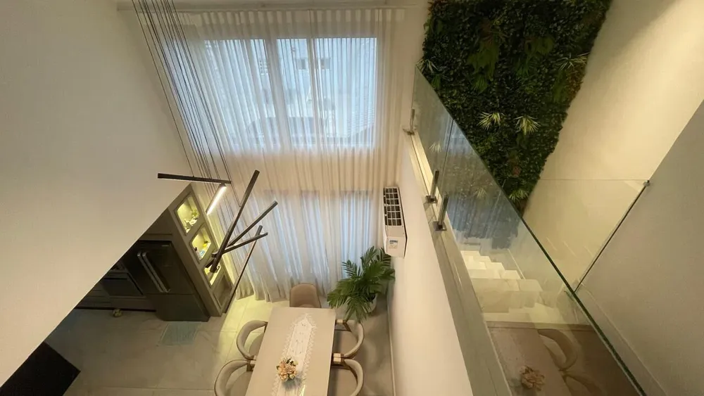 Casa, 4 quartos, 319 m² - Foto 1