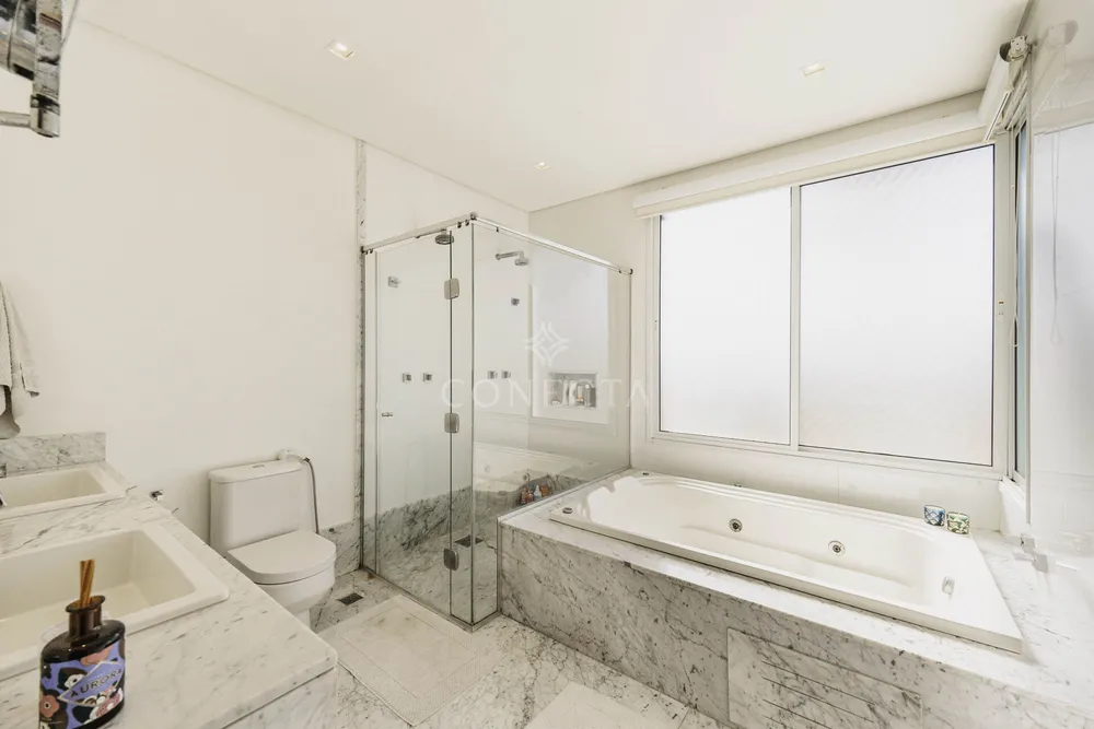 Casa, 4 quartos, 340 m² - Foto 1
