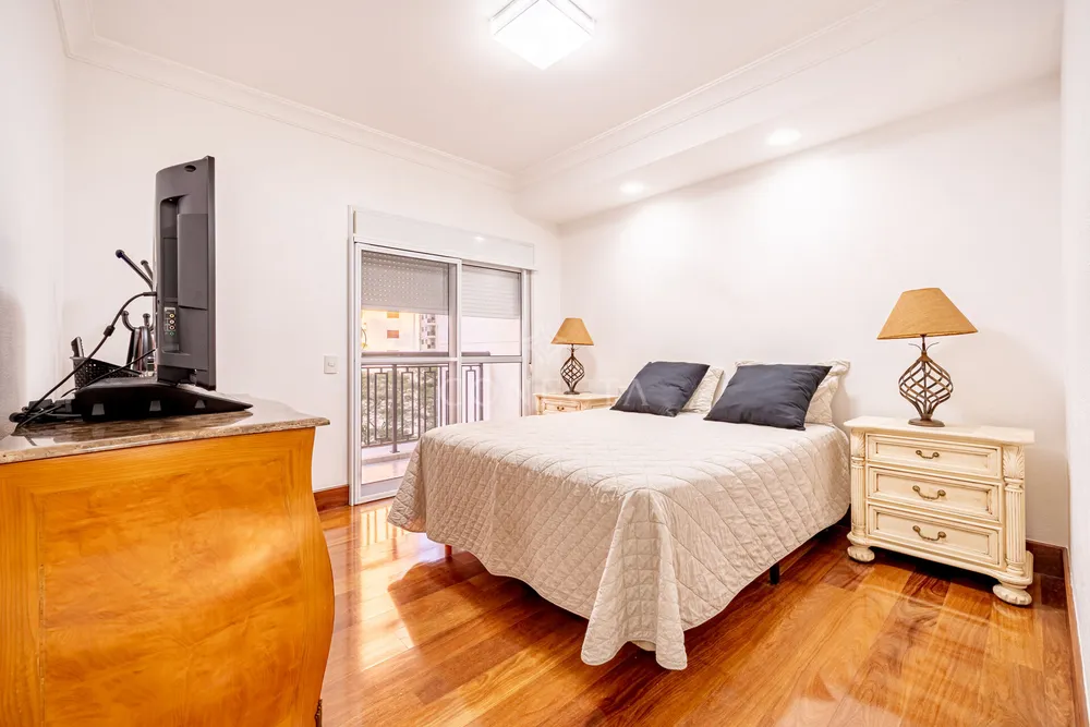 Cobertura, 3 quartos, 220 m² - Foto 3
