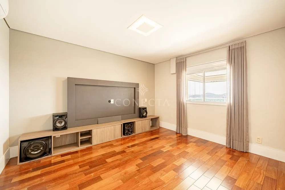 Apartamento, 3 quartos, 207 m² - Foto 2