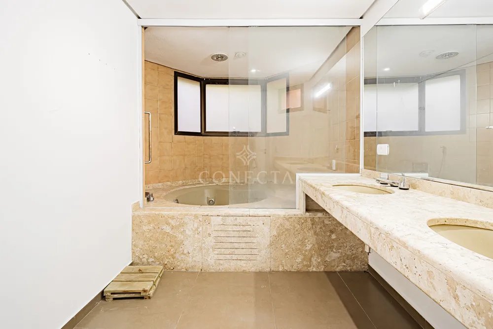 Apartamento, 3 quartos, 339 m² - Foto 2