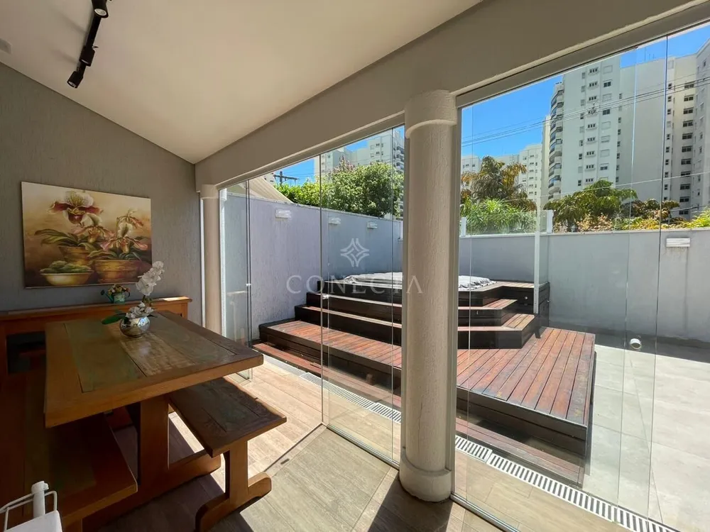 Casa, 3 quartos, 290 m² - Foto 3