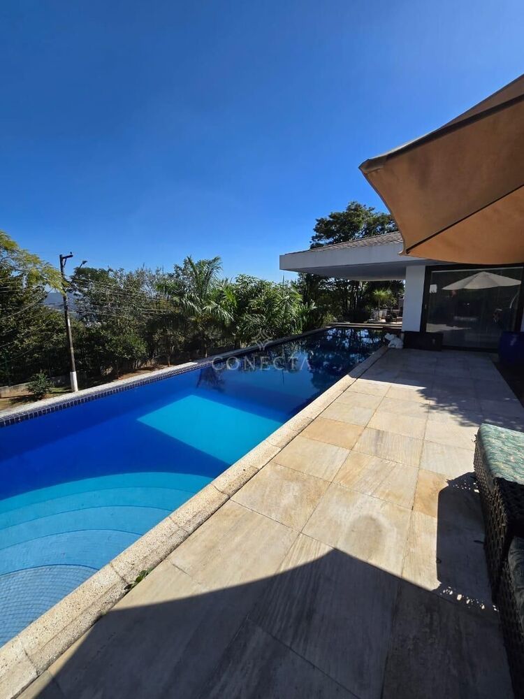Casa, 4 quartos, 650 m² - Foto 1