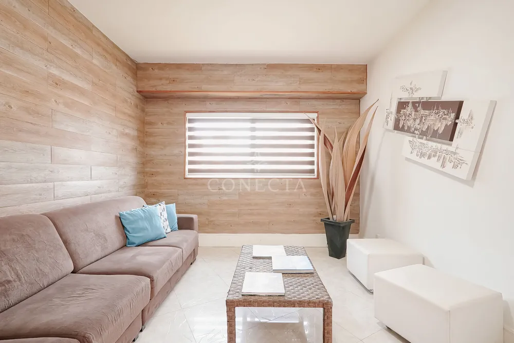 Casa, 4 quartos, 234 m² - Foto 1