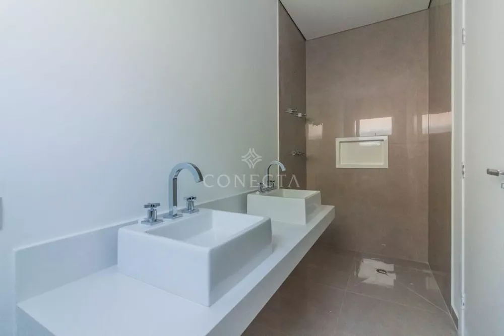 Casa à venda com 3 quartos, 220m² - Foto 13