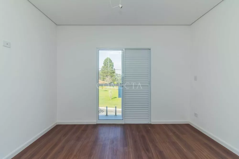 Casa à venda com 3 quartos, 220m² - Foto 10