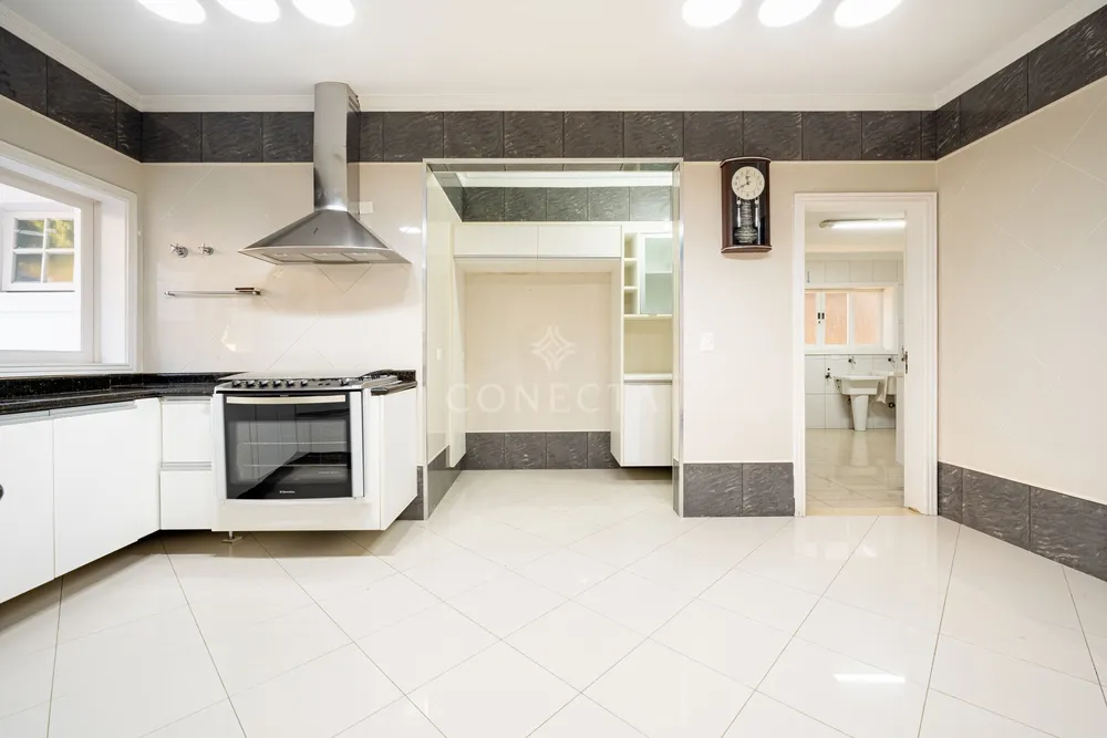 Casa, 4 quartos, 550 m² - Foto 1