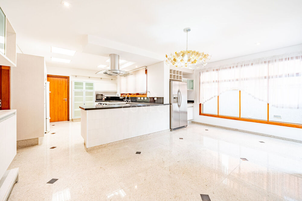 Casa à venda com 5 quartos, 840m² - Foto 6