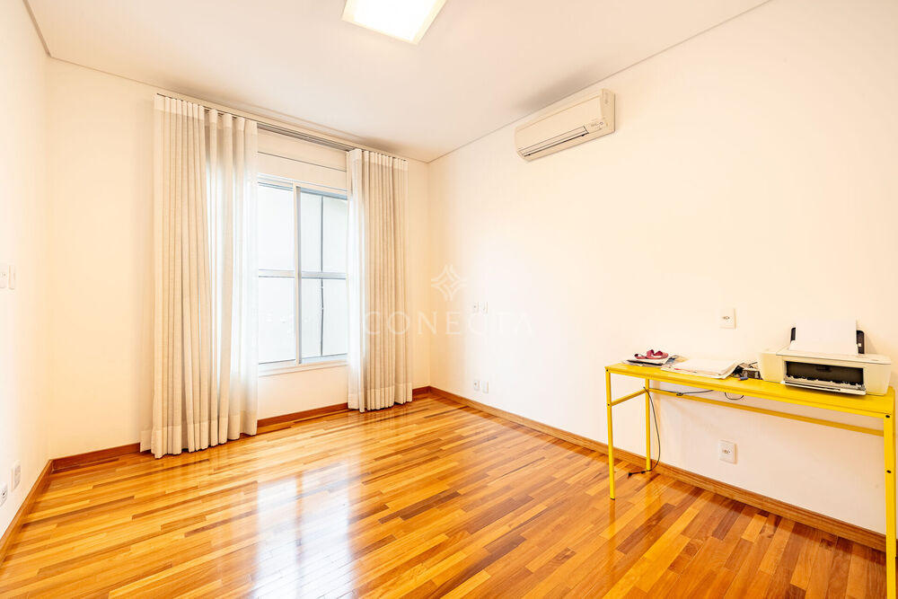 Casa, 4 quartos, 350 m² - Foto 22