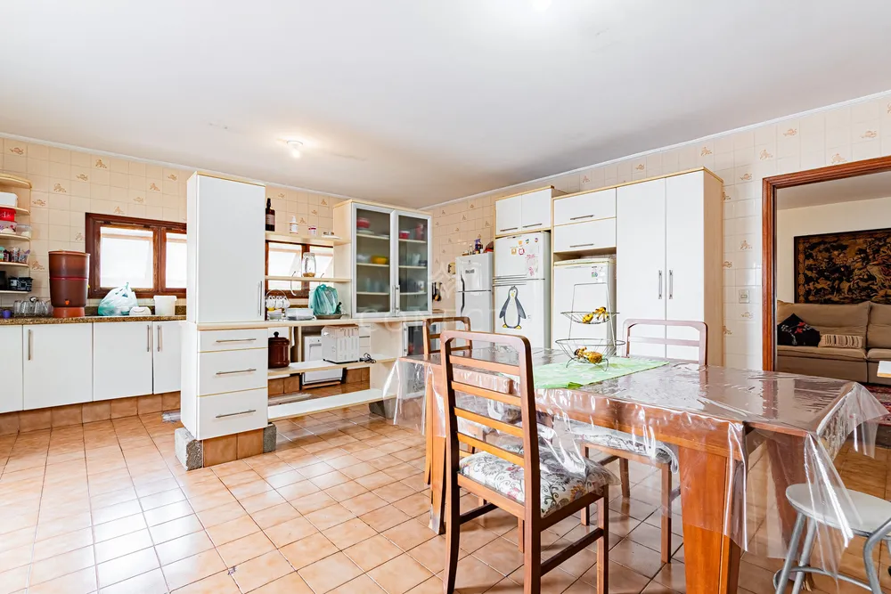 Casa, 4 quartos, 637 m² - Foto 1