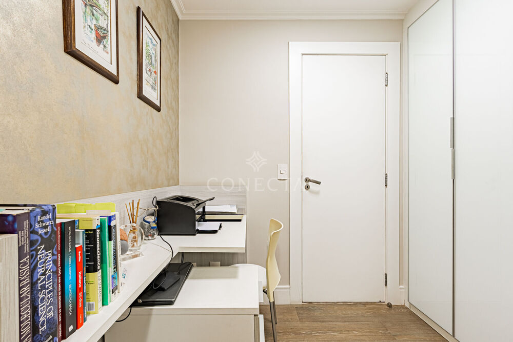 Apartamento, 3 quartos, 168 m² - Foto 1