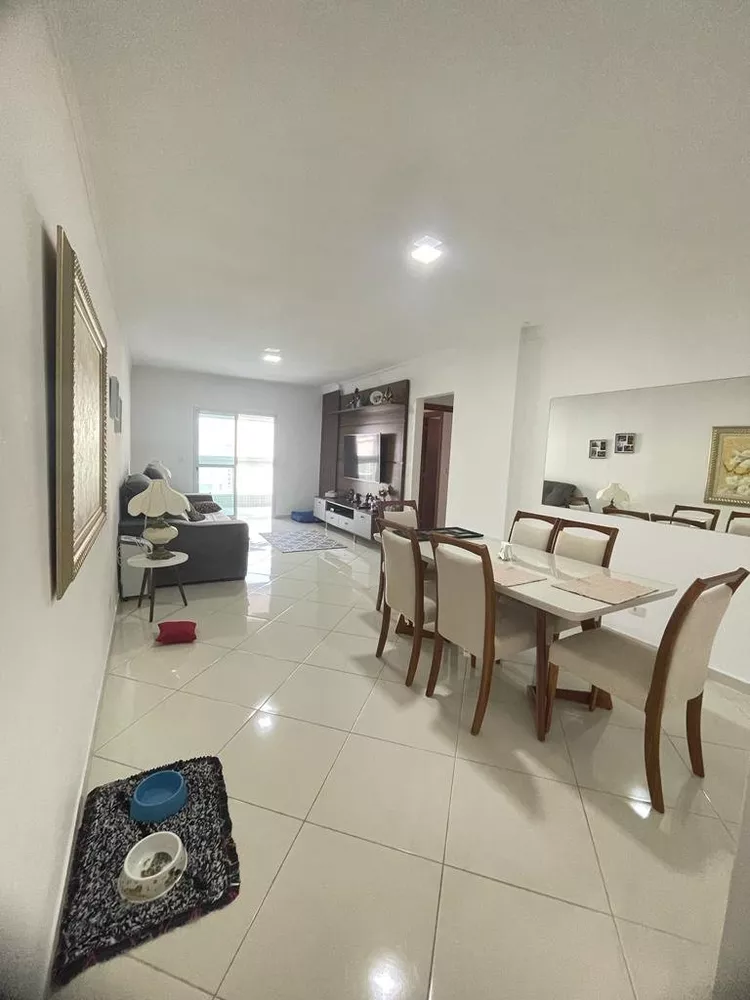 Apartamento à venda com 3 quartos, 130m² - Foto 1