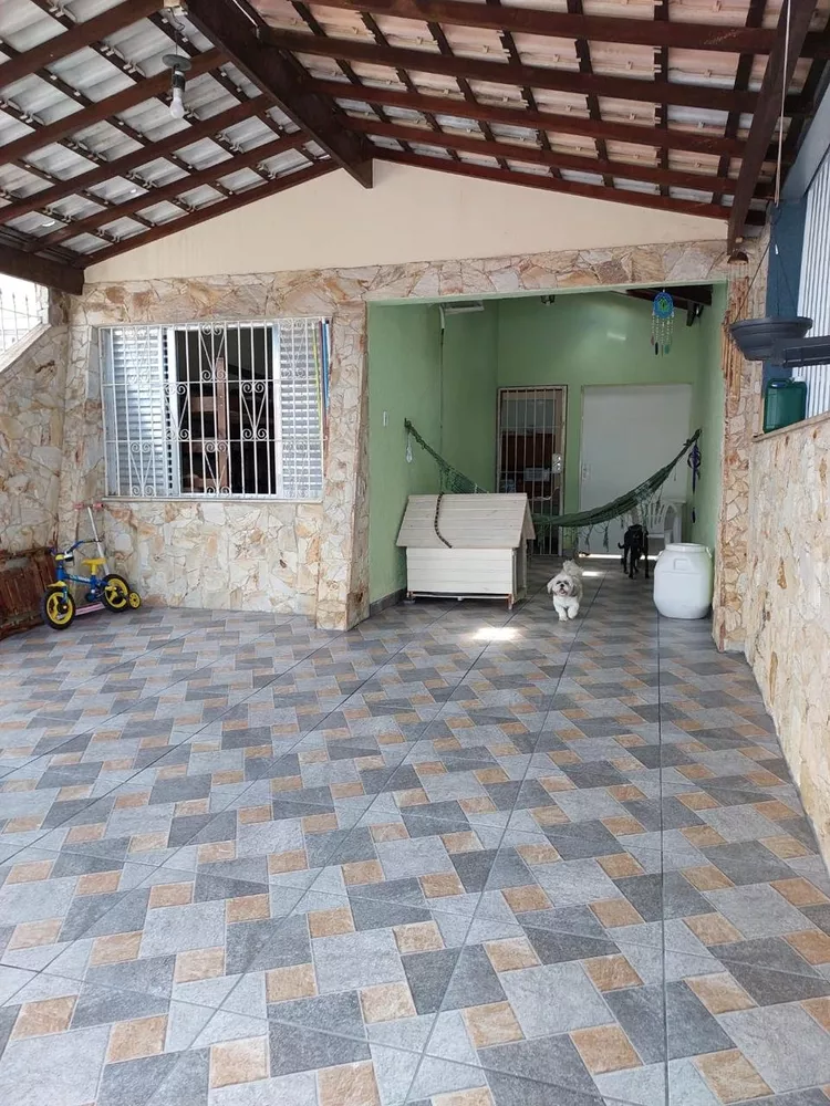 Casa à venda com 2 quartos, 80m² - Foto 3