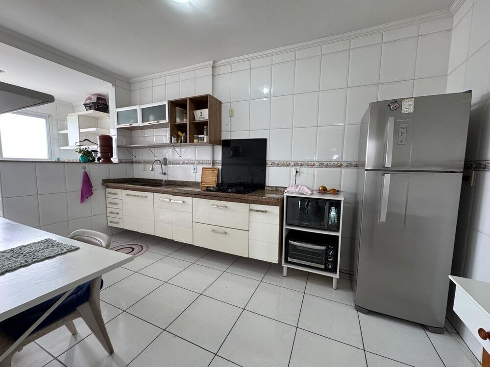 Apartamento à venda com 3 quartos, 132m² - Foto 6