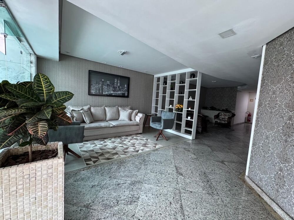 Apartamento à venda com 3 quartos, 132m² - Foto 1