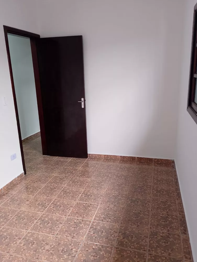 Casa à venda com 2 quartos, 100m² - Foto 18