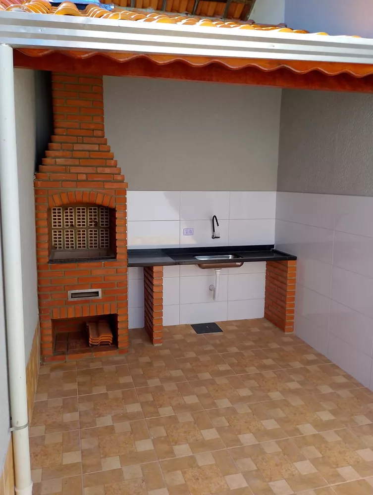 Casa à venda com 2 quartos, 100m² - Foto 10