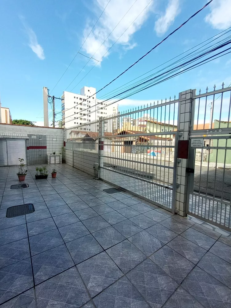 Apartamento à venda com 1 quarto, 40m² - Foto 2