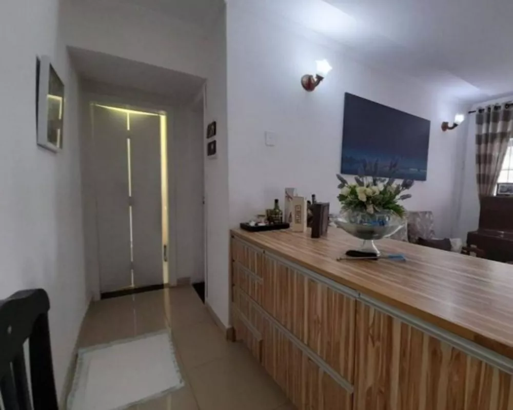 Casa à venda com 2 quartos, 110m² - Foto 4