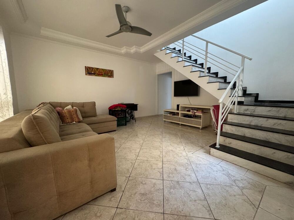 Sobrado à venda com 3 quartos, 124m² - Foto 4