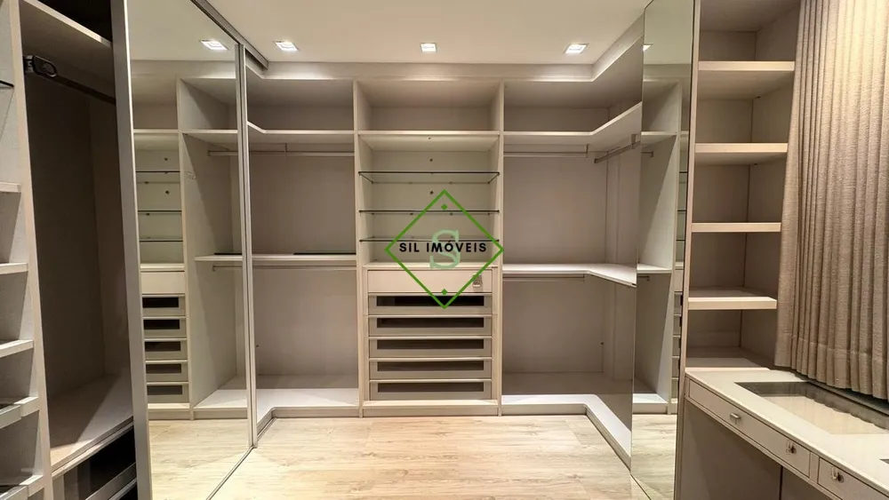 Cobertura, 3 quartos, 251 m² - Foto 3