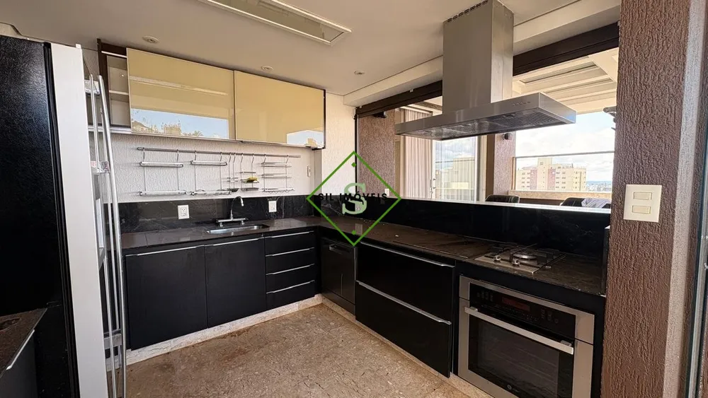 Cobertura, 3 quartos, 251 m² - Foto 4
